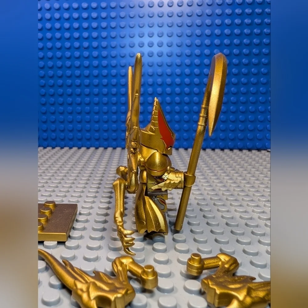 Batman- Gold Hellbat Minifigure Arkham Asylum Action Figure Building Block Toy